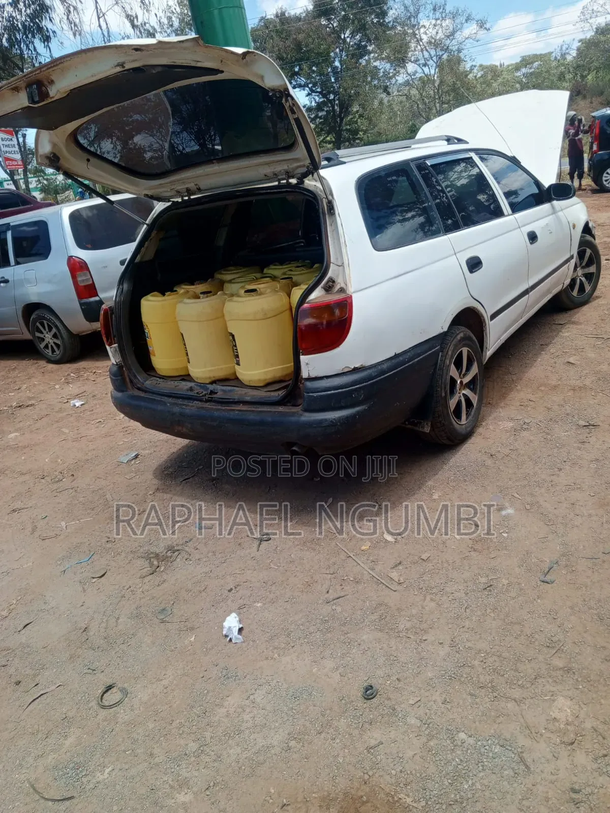 Toyota Caldina 2001 White