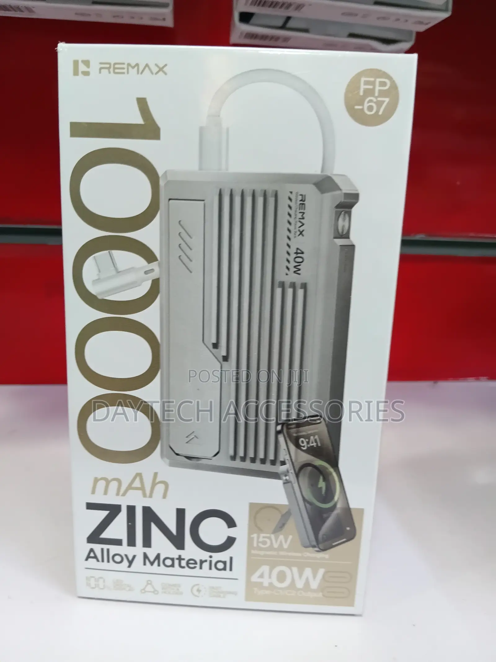 Remax FP-67 10,000mAh Magnetic Wireless Fast-Charging Power Bank