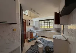 4bdrm Maisonette in Kileleshwa for rent