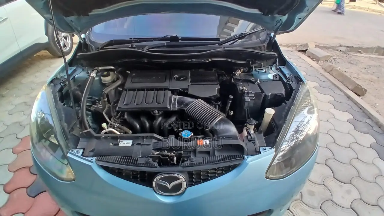 Mazda Demio 2010 Blue
