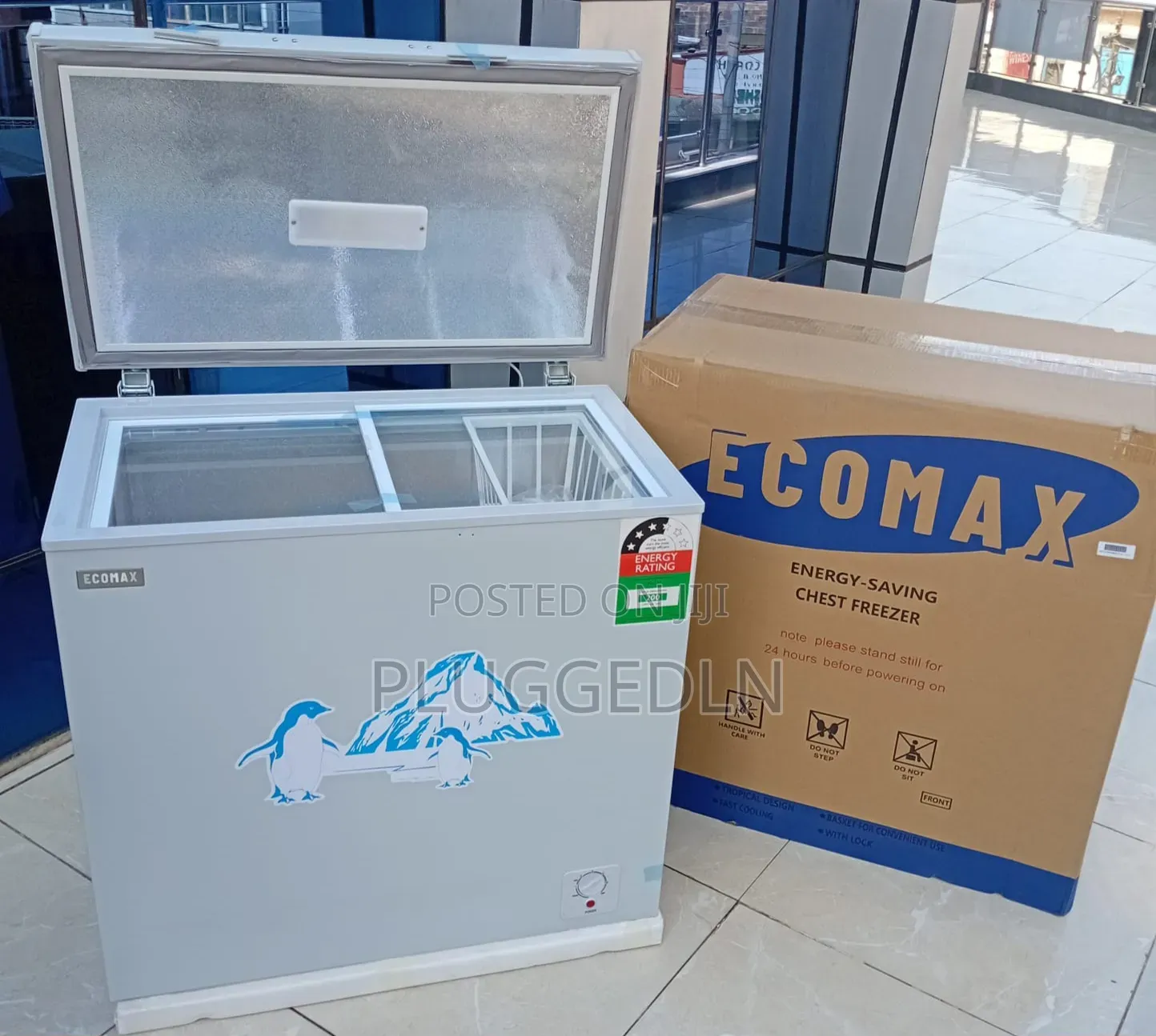 Ecomax  169 Chest Freezer .
