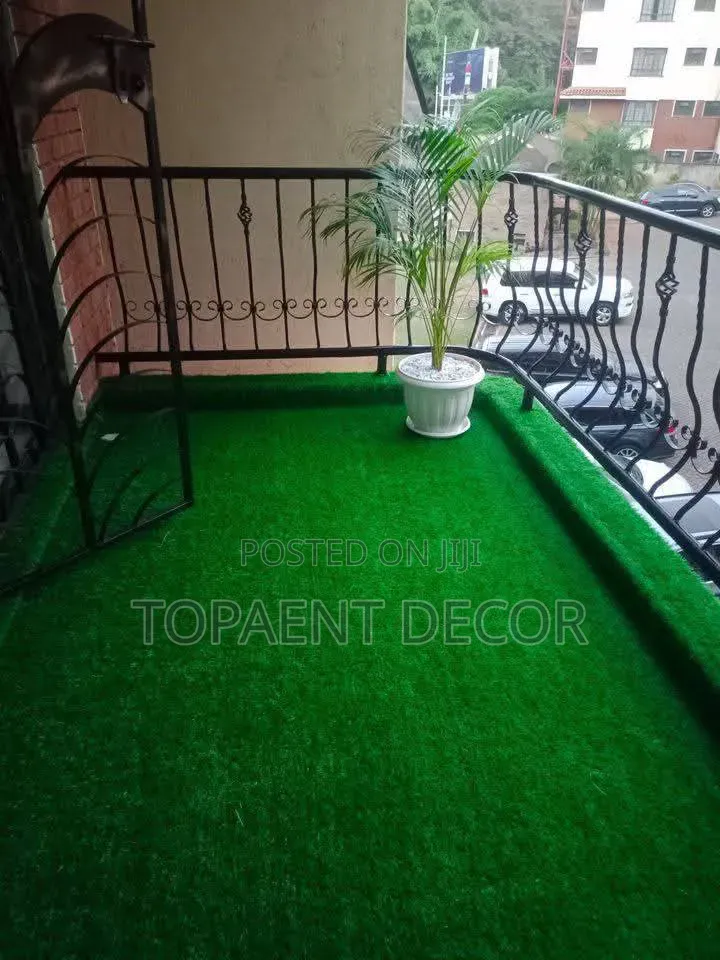 Balcony Floor Grass Carpets Installation