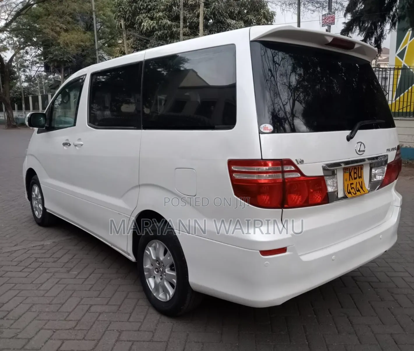 Toyota Alphard 2006 White