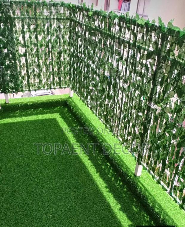 Balcony Privacy Fence Measuring 1mx3m Green Leafy Artificial Fencing - thumbnail 2
