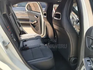 Mercedes-Benz A-Class 2017 Pearl