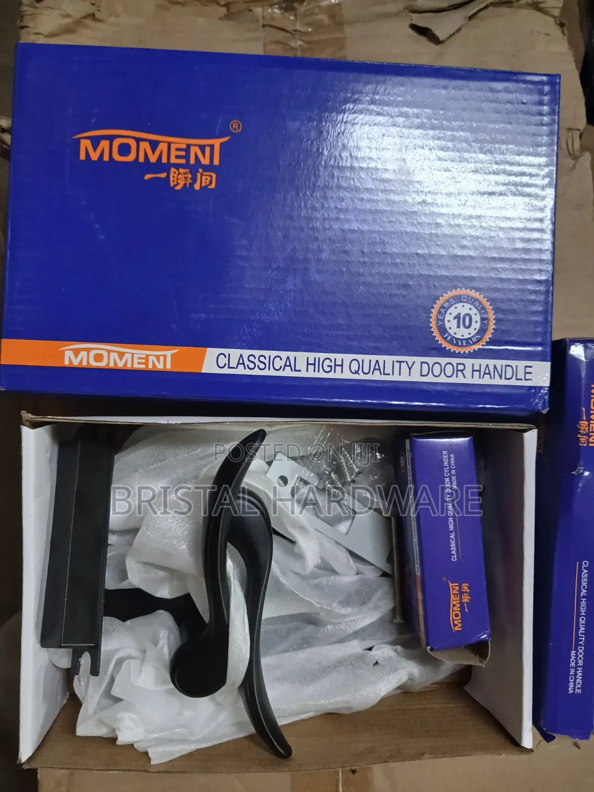 Moment Lock Black Finish.