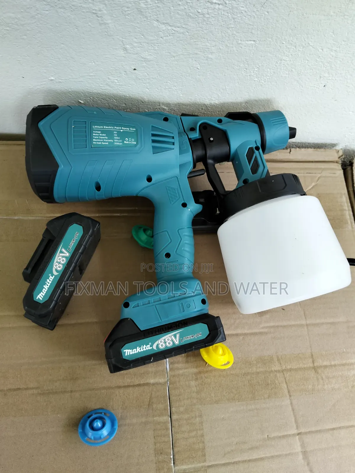 High Pressure MAKITA CORDLESS PAINT SPRAYER 88V and Extra Nozzles