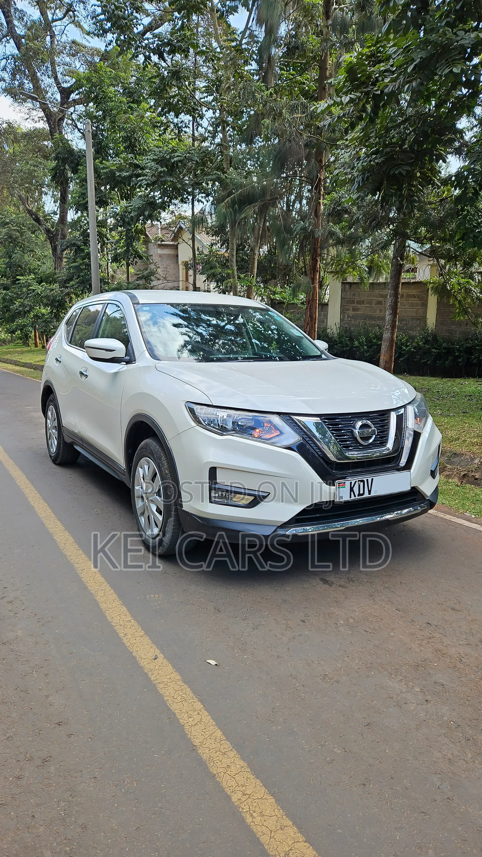 Nissan X-Trail 2.0 Petrol AWD 2018 White
