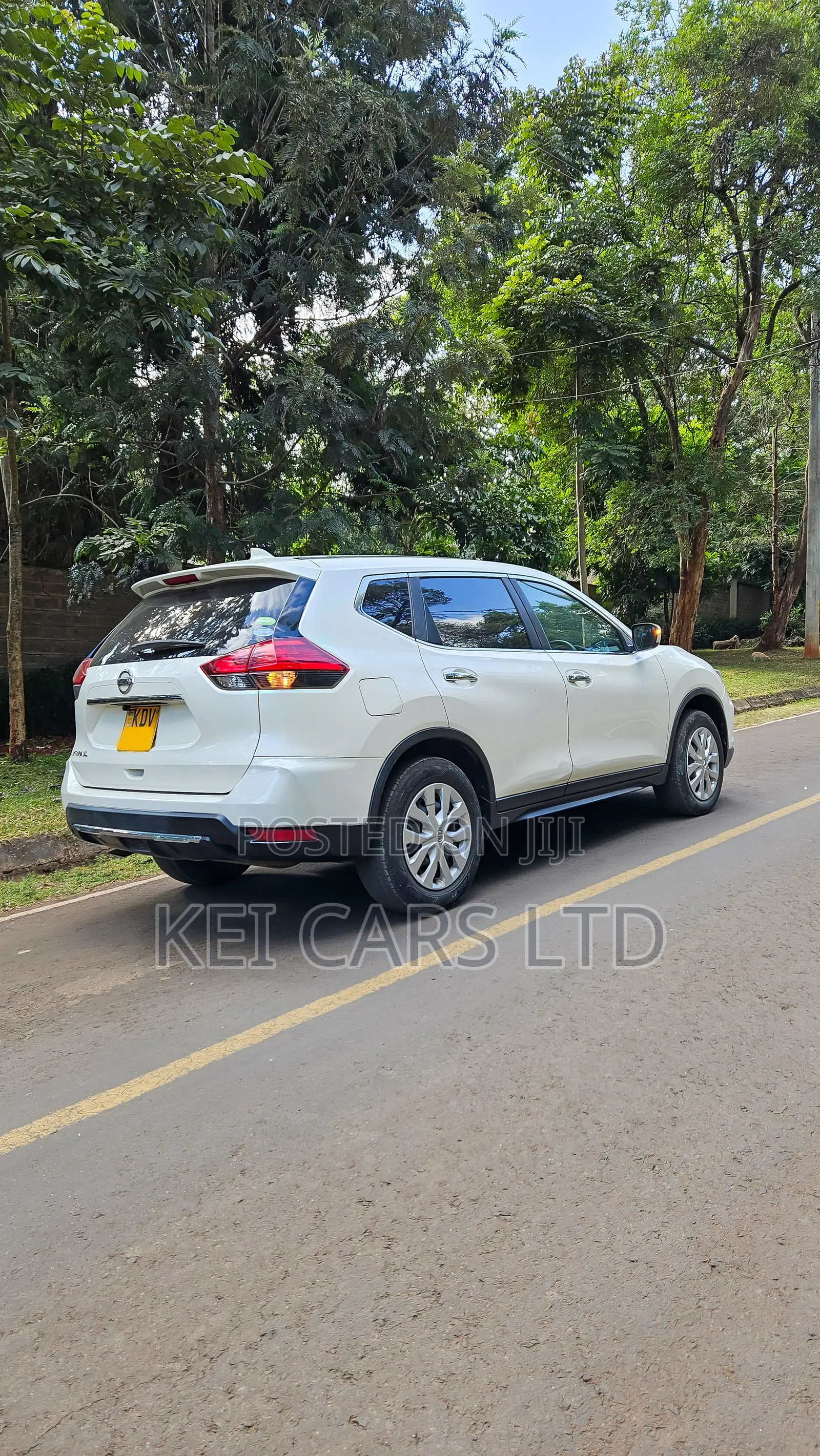 Nissan X-Trail 2.0 Petrol AWD 2018 White
