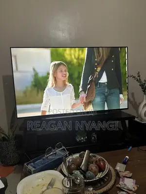 Samsung U8000f TV