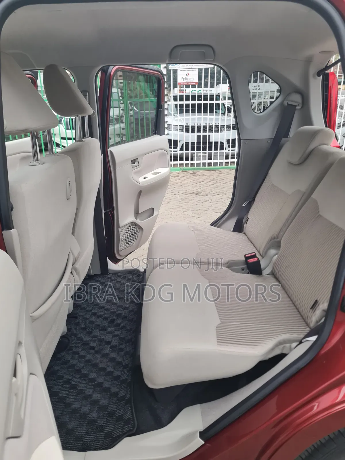 Daihatsu Move 2019 Red