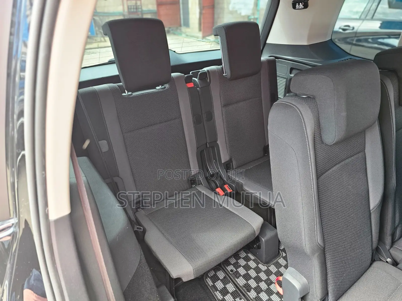 Volkswagen Touran 2019 Black