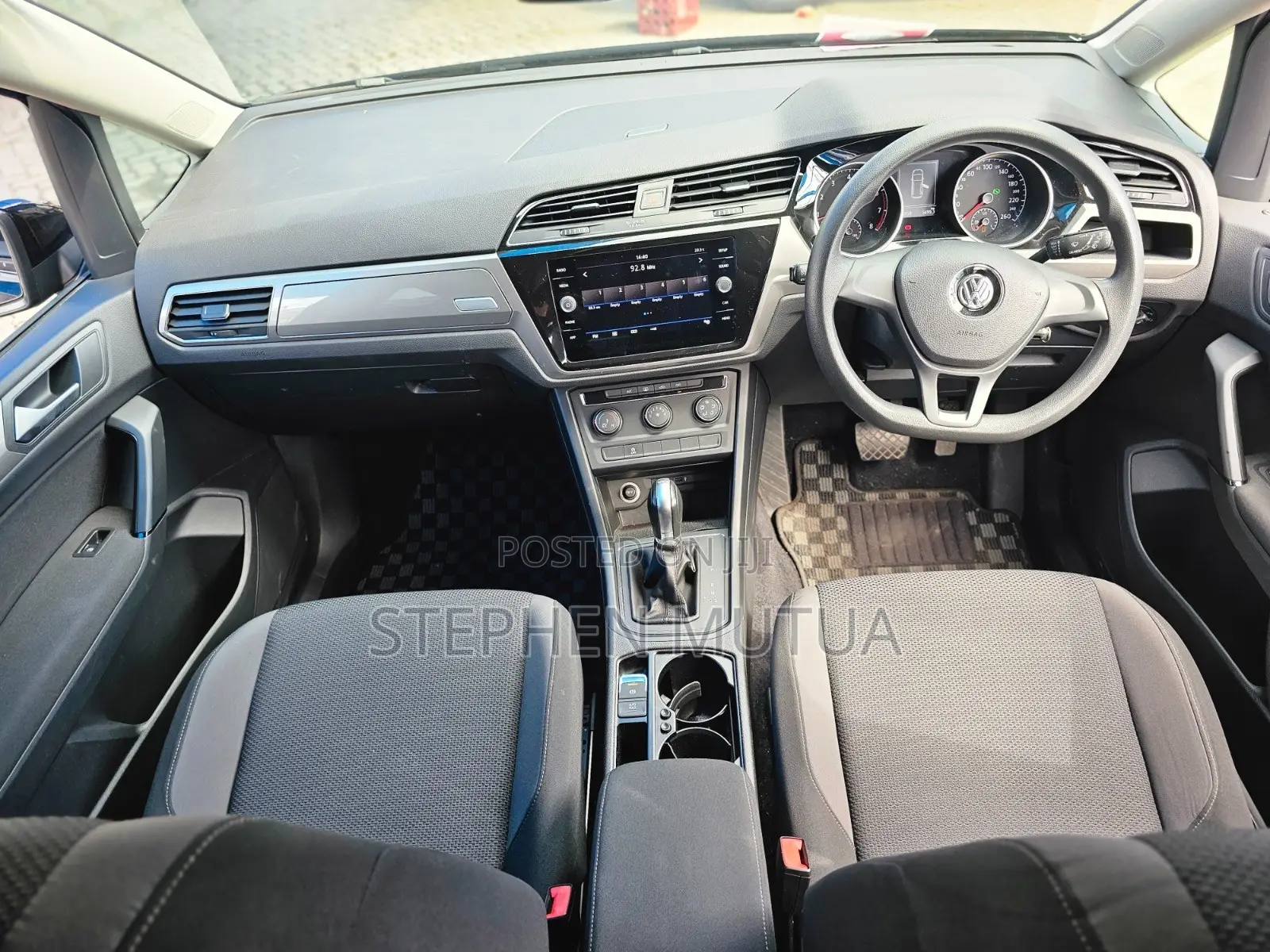 Volkswagen Touran 2019 Black