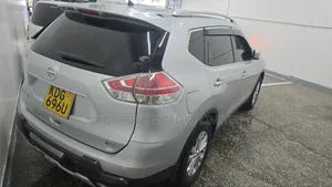 Nissan X-Trail 2015 Silver
