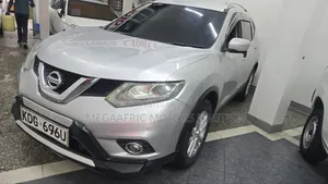 Nissan X-Trail 2015 Silver