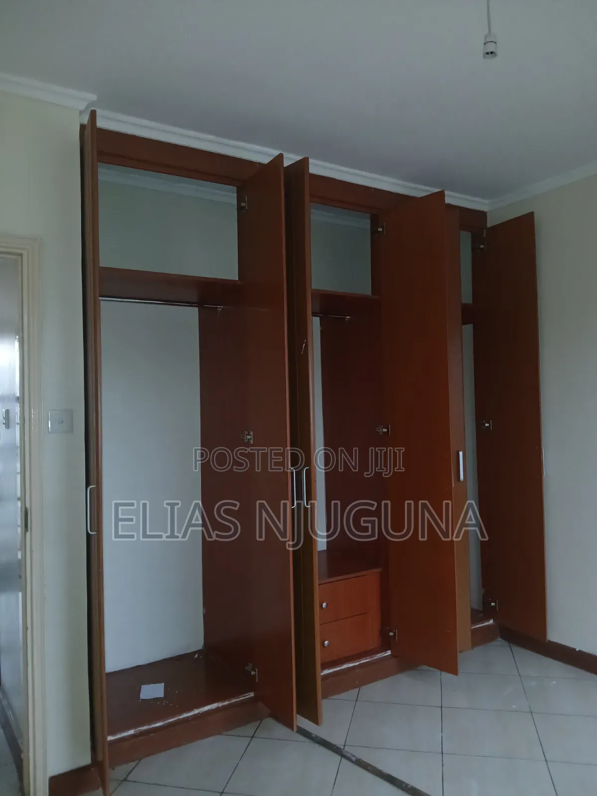 4bdrm Maisonette in Donholm Estate, Greenspan for rent