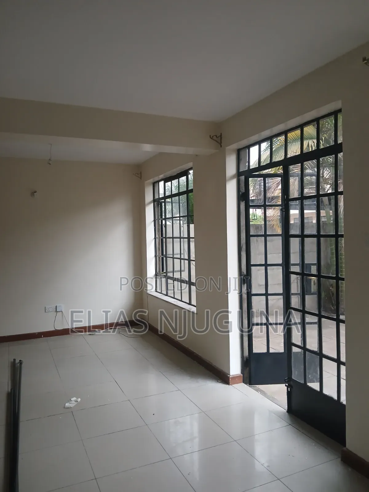 4bdrm Maisonette in Donholm Estate, Greenspan for rent