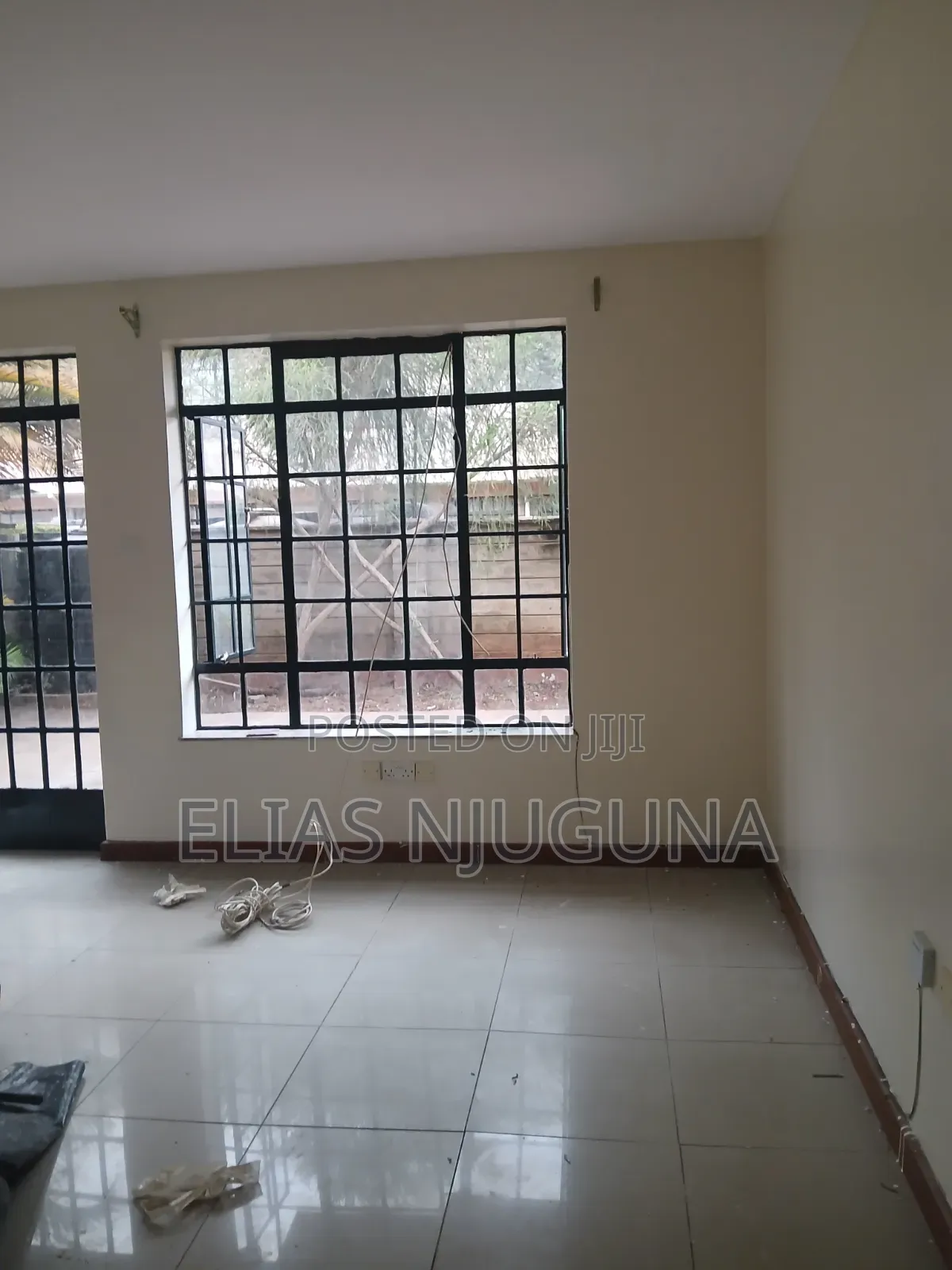 4bdrm Maisonette in Donholm Estate, Greenspan for rent