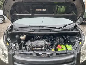 Toyota Noah 2009