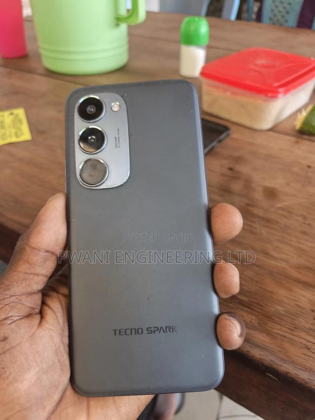 Tecno Spark 40 Pro+ 256 GB Gray - thumbnail 2