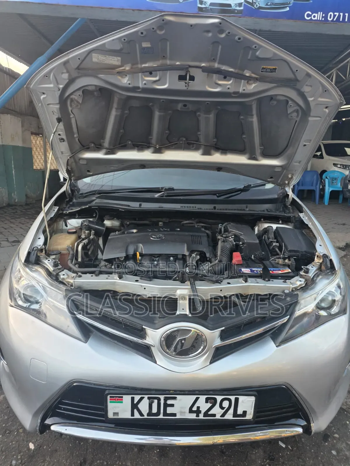 Toyota Auris 2014 Silver