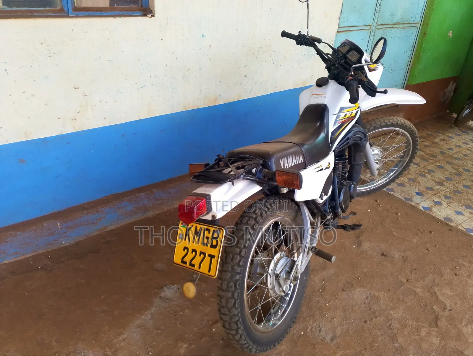 Yamaha DT175 2021 White