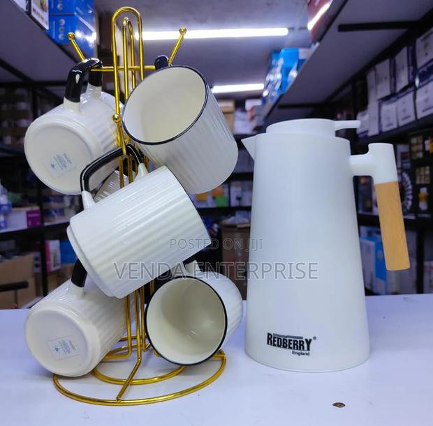 Mugs Breakfast Set - main view