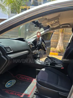 Subaru Impreza 2015 Silver