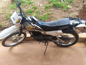 Yamaha DT175 2021 White
