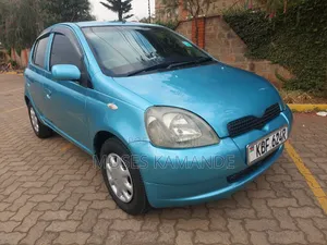 Toyota Vitz 2006 Blue