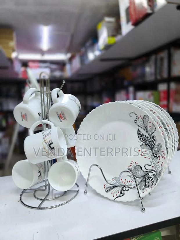 Elegant Dinner Setware