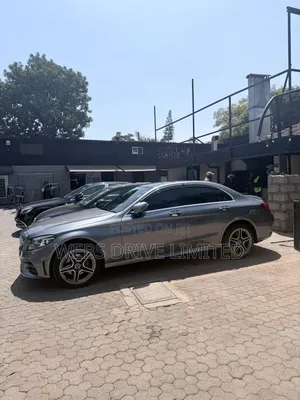 Mercedes-Benz C200 2018 Gray