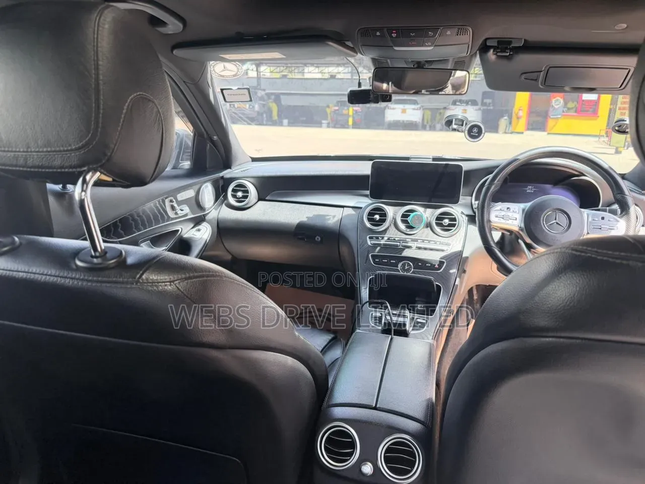 Mercedes-Benz C200 2018 Gray