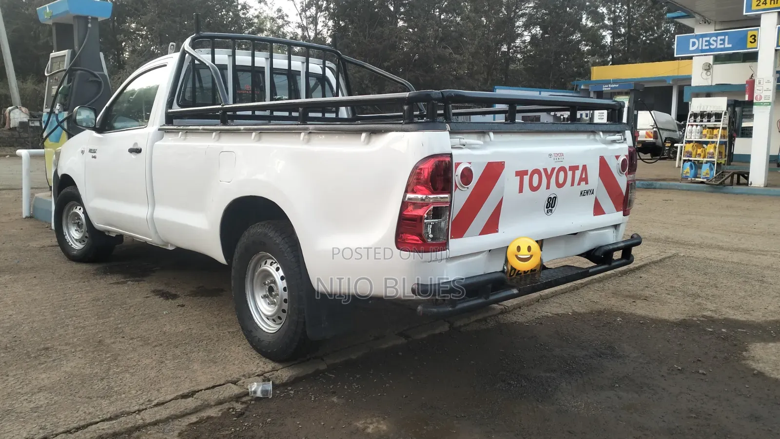 Toyota Hilux 2014 White