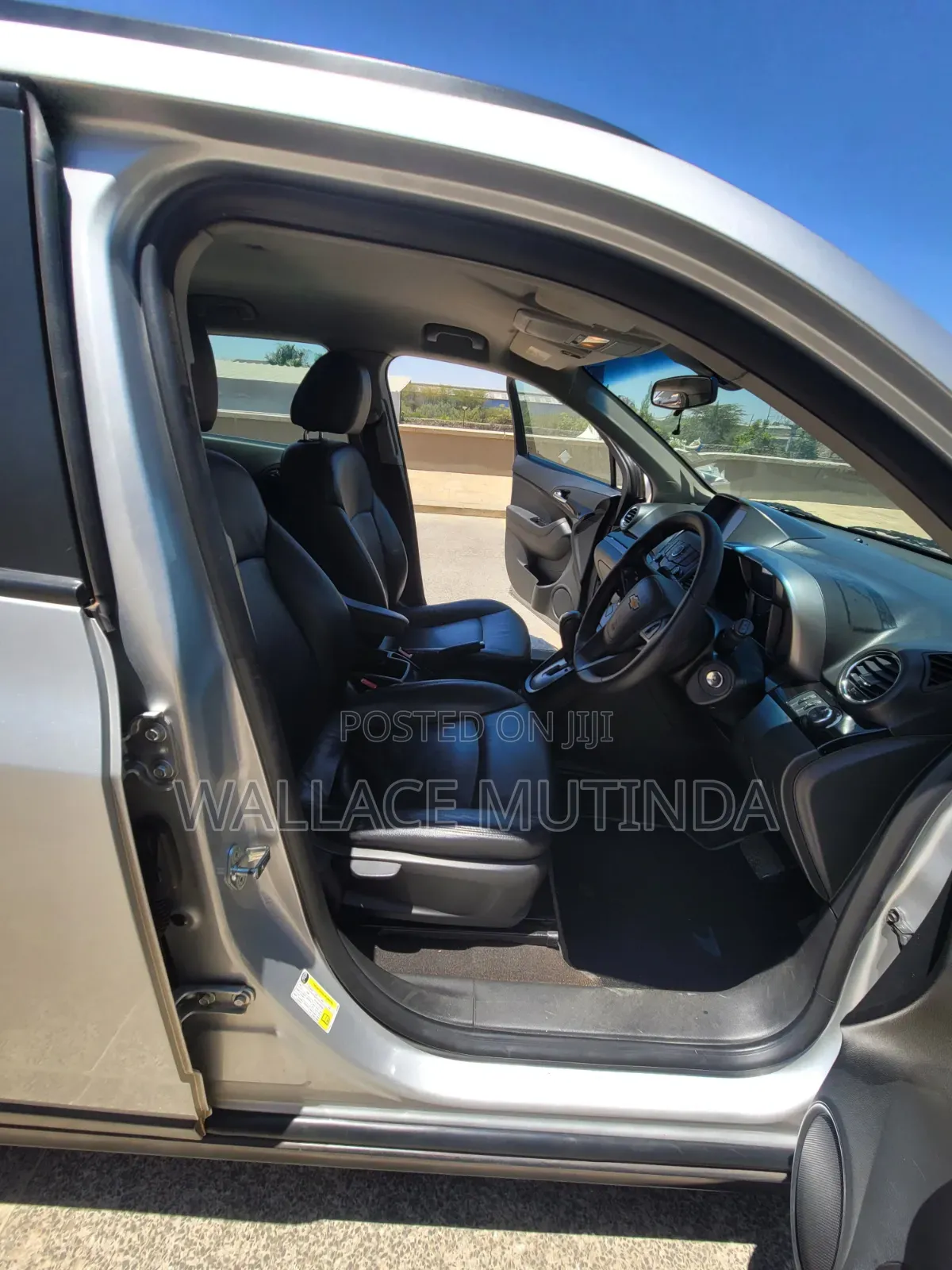 Chevrolet Orlando 2014 Silver