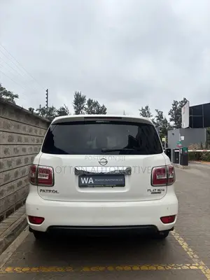 Nissan Patrol 2015 White