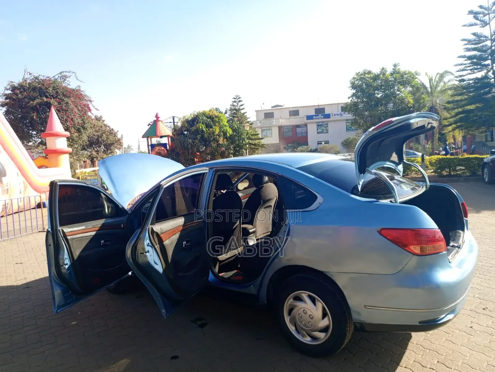 Nissan Bluebird 2008 Blue