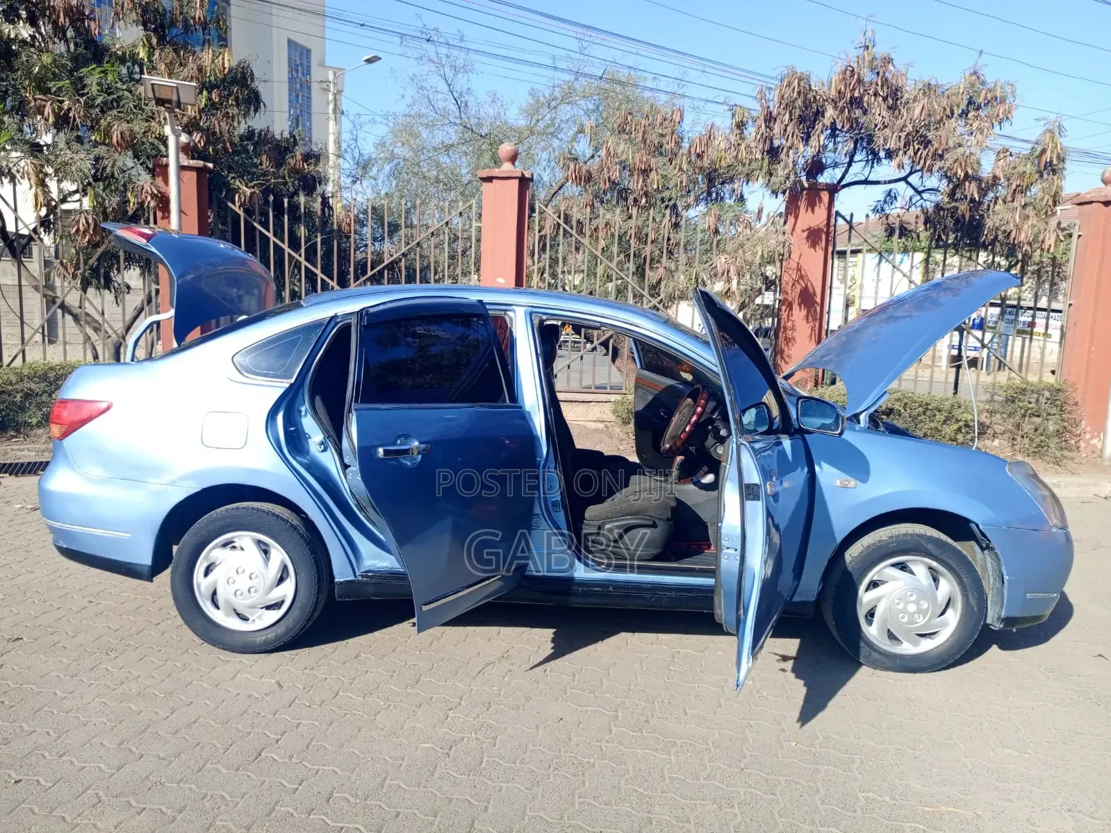Nissan Bluebird 2008 Blue