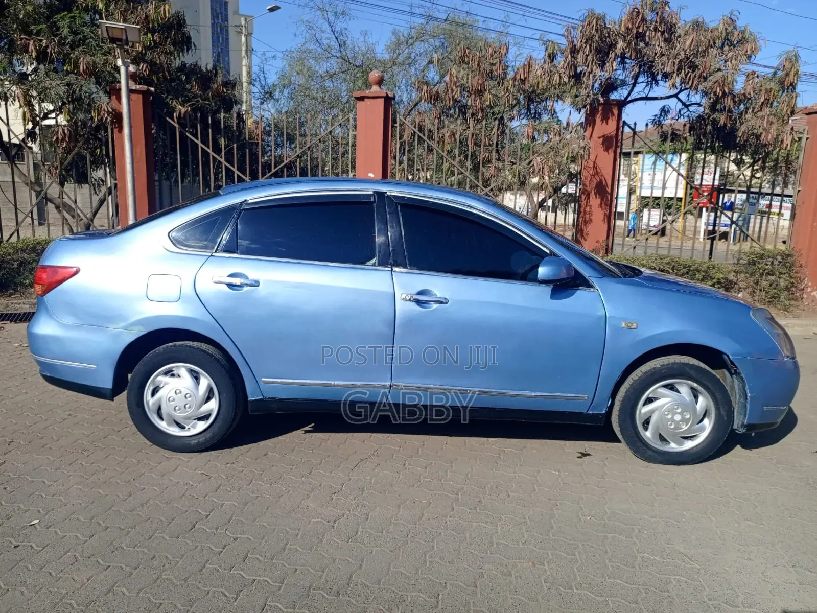 Nissan Bluebird 2008 Blue