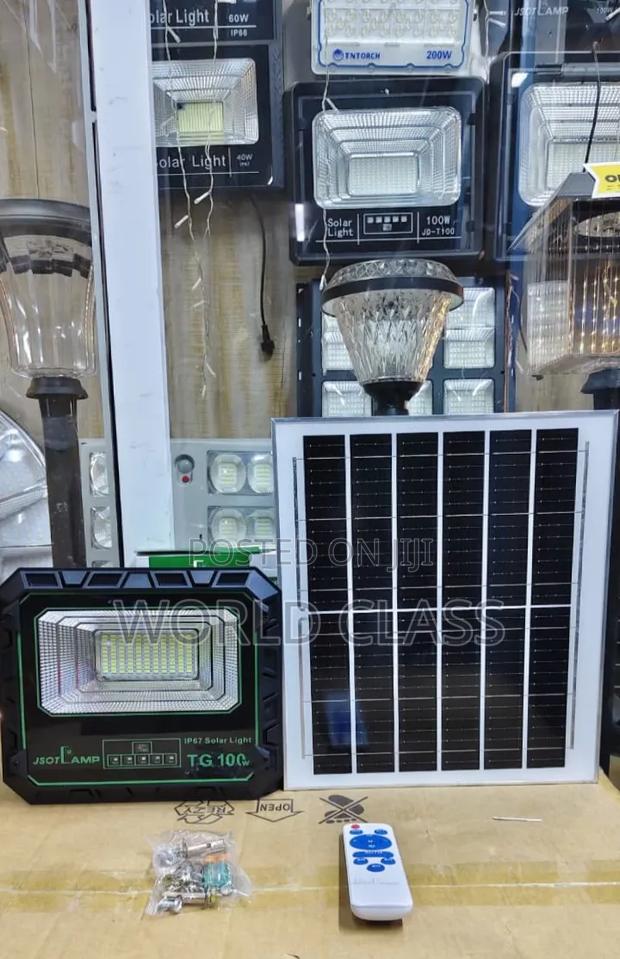 Jsot Tg 100w Ip67 Solar Floodlight