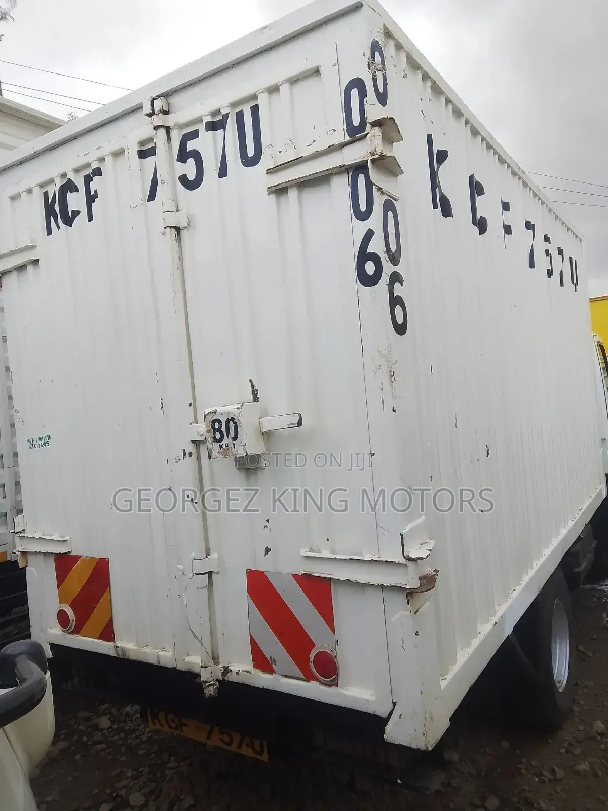 Isuzu Canter 2015 White