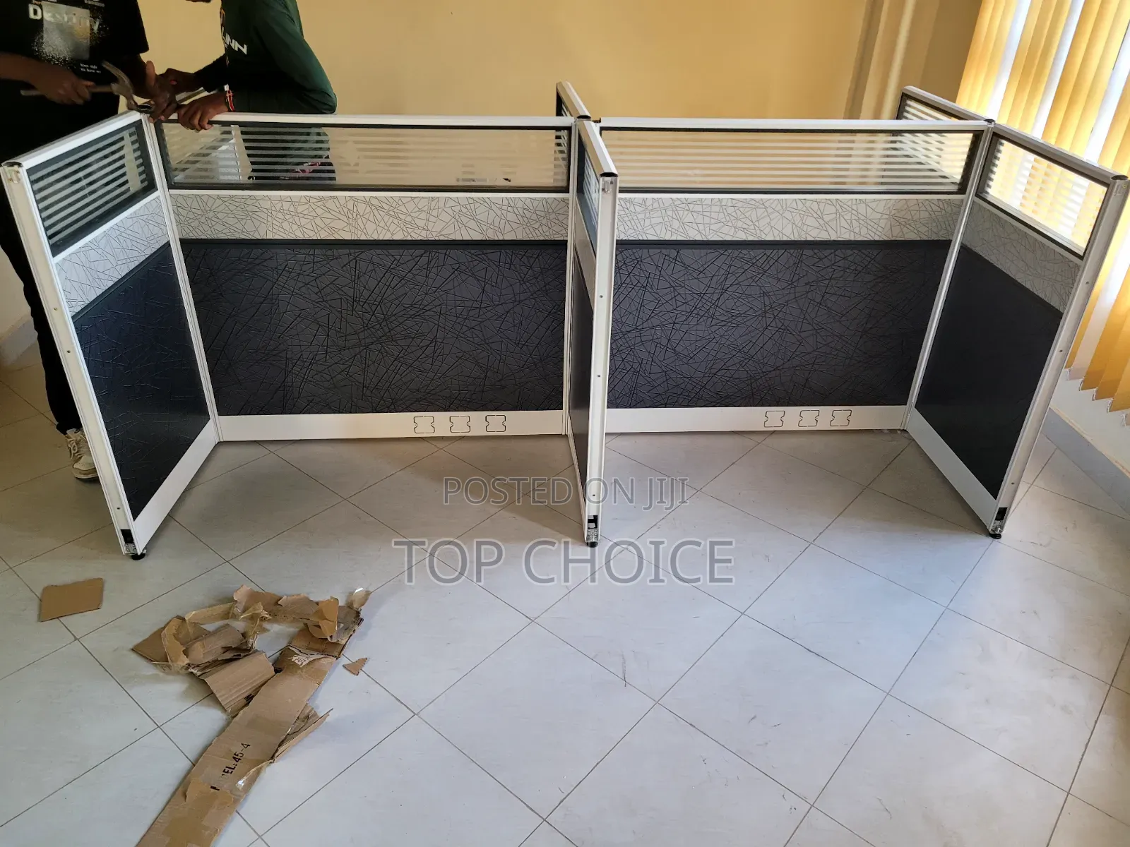 4 - Way Workstations