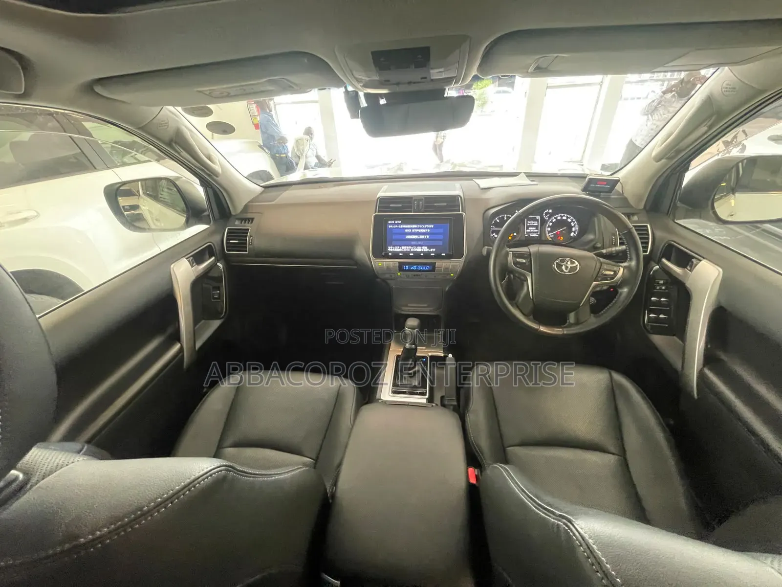 Toyota Land Cruiser Prado 2019 White