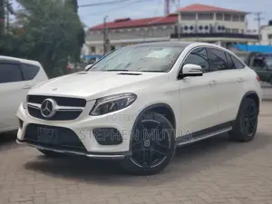 Mercedes-Benz GLE-Class GLE 350d 4MATIC 2019 White