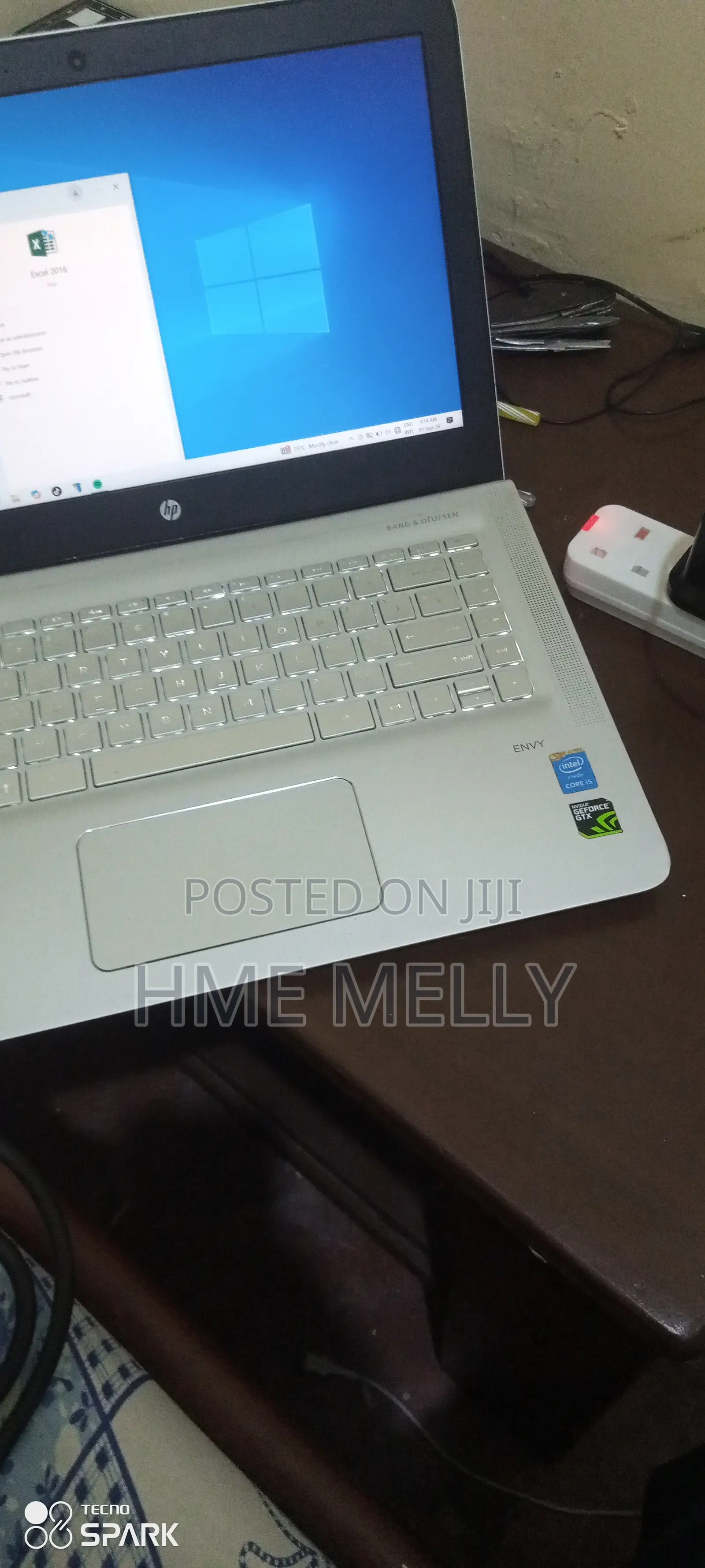 Laptop HP Envy 15 16GB Intel Core i5 HDD 1T