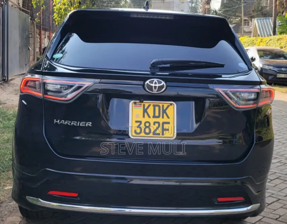 Toyota Harrier 2016 Matt Black