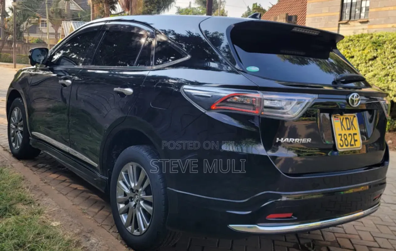 Toyota Harrier 2016 Matt Black