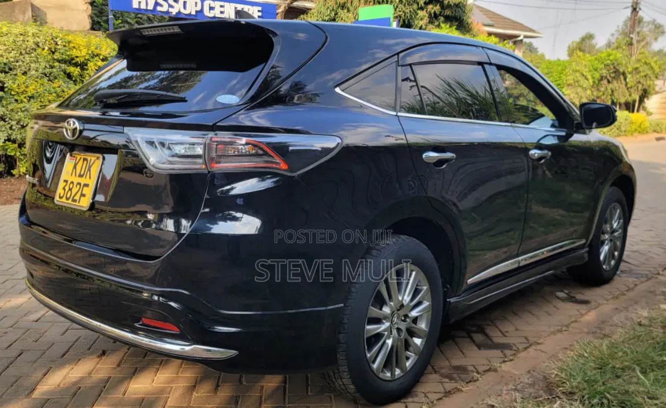 Toyota Harrier 2016 Matt Black