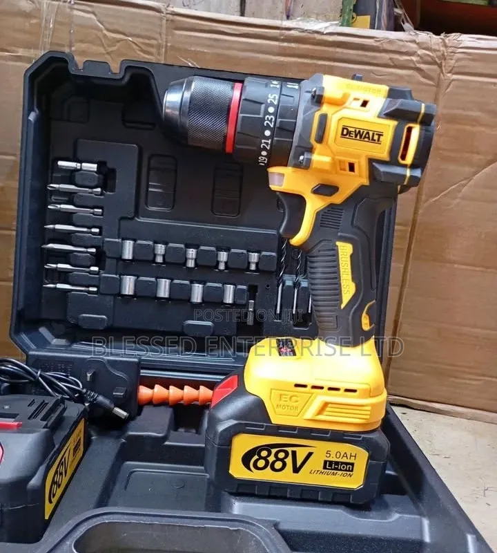 DeWalt Brushless Heavy Duty Drilling Machine 88 Volts