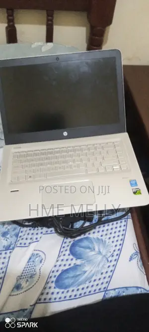 Laptop HP Envy 15 16GB Intel Core i5 HDD 1T
